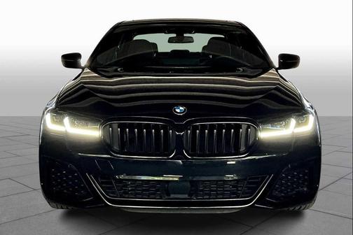 2023 BMW 530 i