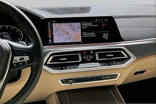Phytonic Blue Metallic 2021 BMW X5 xDrive40i