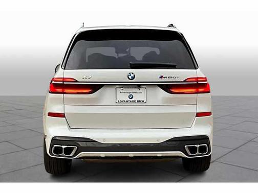 2025 BMW X7 M60i