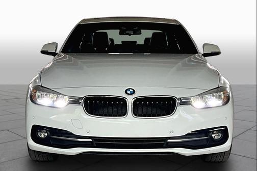 Alpine White 2017 BMW 330 330i