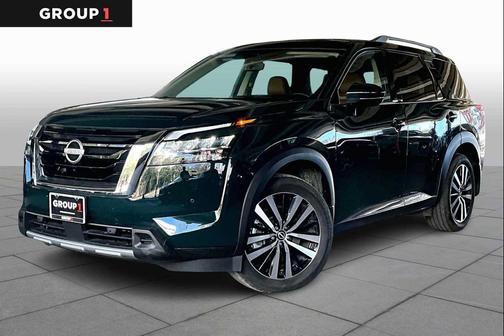 2024 Nissan Pathfinder Platinum FWD