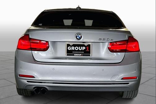 Glacier Silver Metallic 2017 BMW 330e iPerformance