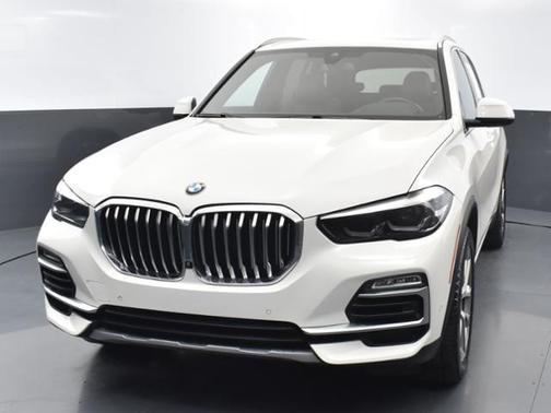 Photo 3 of 34 of 2019 BMW X5 xDrive40i