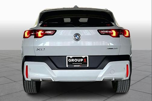 2025 BMW X2 xDrive28i