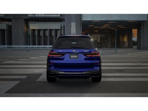 2026 BMW X7 M60i