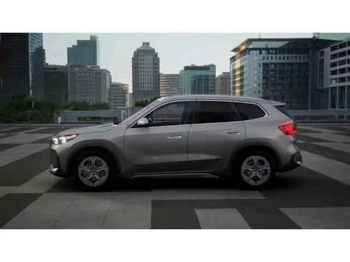 Space Silver Metallic 2026 BMW X1 xDrive28i