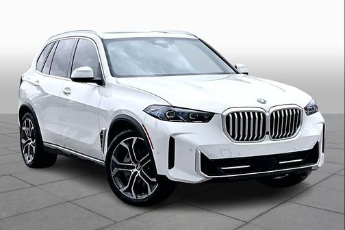 Alpine White 2026 BMW X5 PHEV xDrive50e