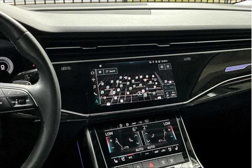 2022 Audi Q7 55 Premium Plus