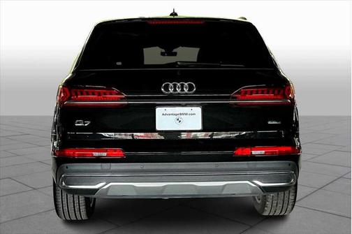 2022 Audi Q7 55 Premium Plus