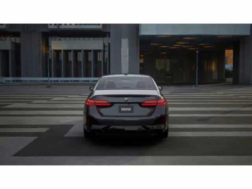 2026 BMW 530 530i