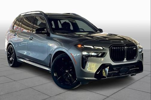 2025 BMW X7 M60i