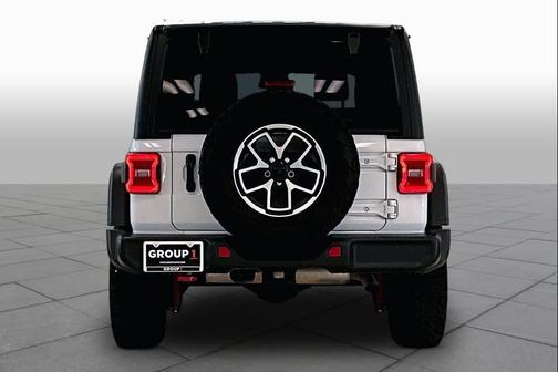 Bright White Clearcoat 2025 Jeep Wrangler Rubicon