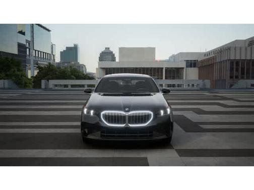 2025 BMW 530 i