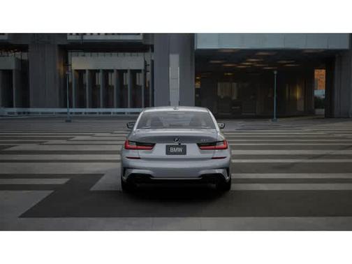 2026 BMW 330 i