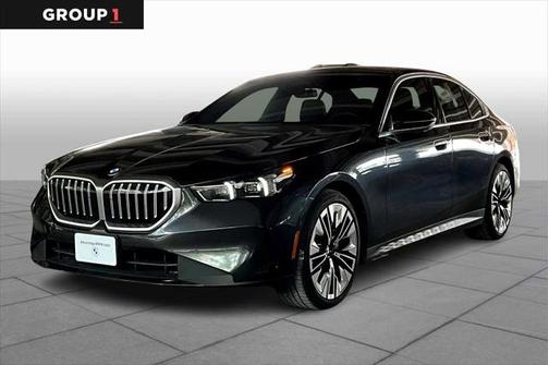 2025 BMW 530 i xDrive