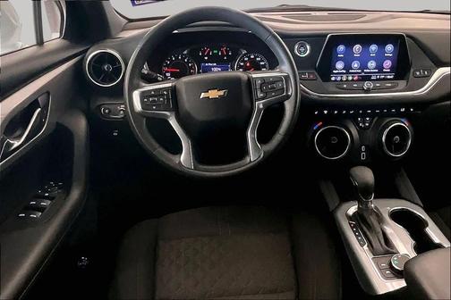 Summit White 2022 Chevrolet Blazer 2LT