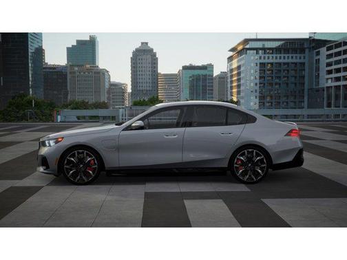 2026 BMW 550e 550e xDrive