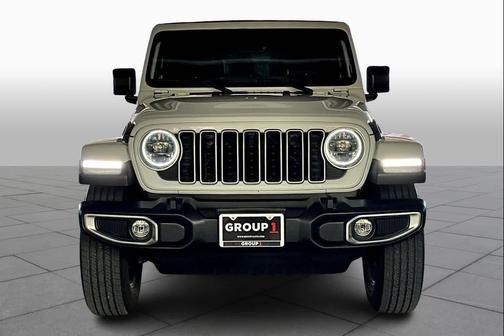 2024 Jeep Wrangler 4-Door Sahara 4x4