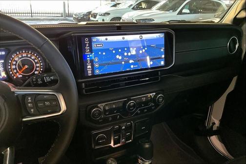 2024 Jeep Wrangler 4-Door Sahara 4x4