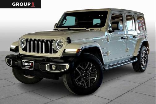 2024 Jeep Wrangler 4-Door Sahara 4x4