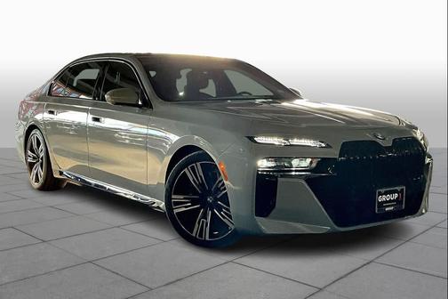 2023 BMW 760 i xDrive