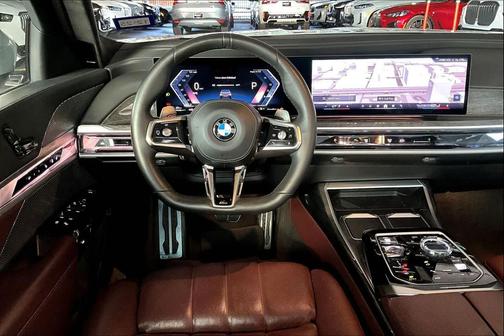 2023 BMW 760 i xDrive