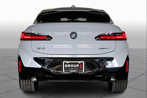 2024 BMW X4 xDrive30i