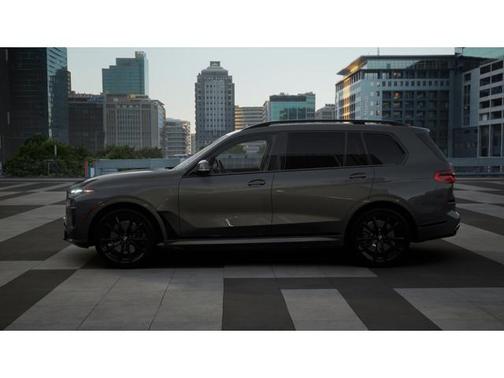2026 BMW X7 M60i