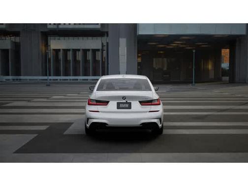 2025 BMW 330 i