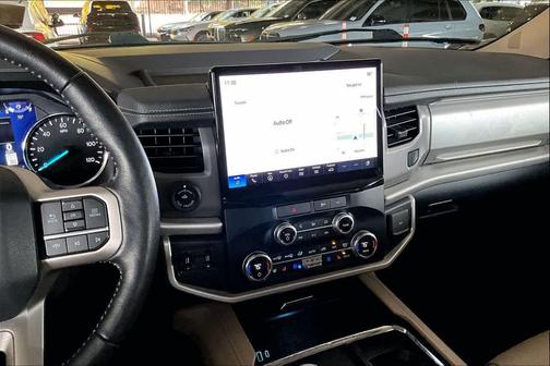 2022 Ford Expedition Max XLT