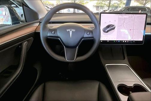 2023 Tesla Model Y RWD