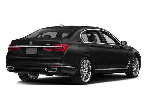 Black Sapphire Metallic 2018 BMW 740 740i