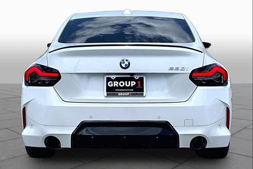 Mineral White Metallic 2025 BMW 230 230i