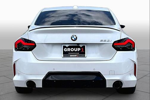 Mineral White Metallic 2025 BMW 230 230i