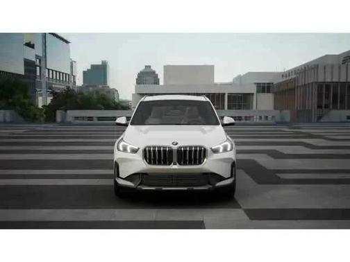 Mineral White Metallic 2026 BMW X1 xDrive28i