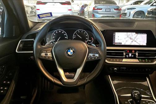 2020 BMW 330 330i