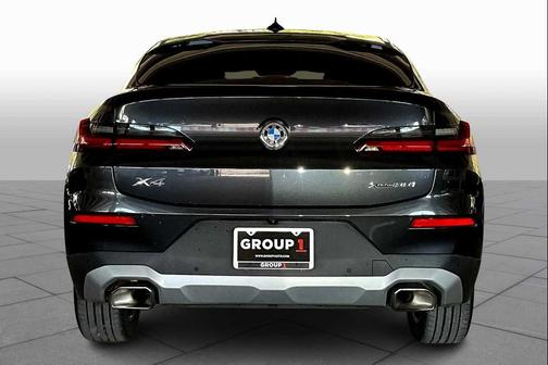 2023 BMW X4 xDrive30i