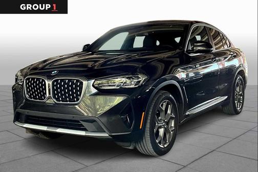 2023 BMW X4 xDrive30i