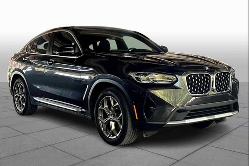 2023 BMW X4 xDrive30i