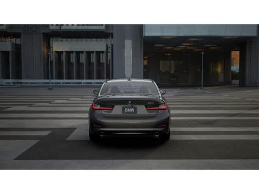 2025 BMW 330 i