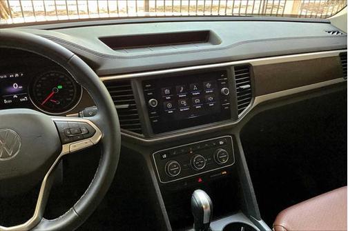 2021 Volkswagen Atlas 3.6L SE w/Technology