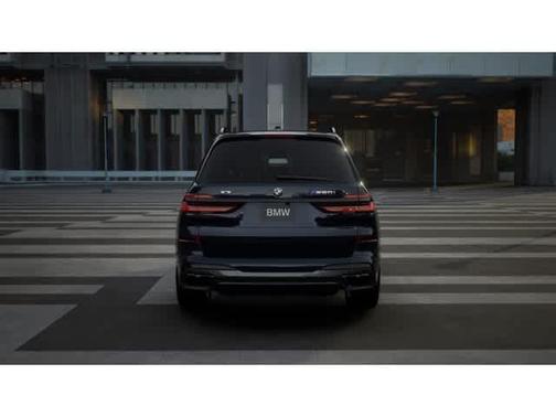 2026 BMW X7 M60i