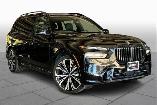 2023 BMW X7 M60i