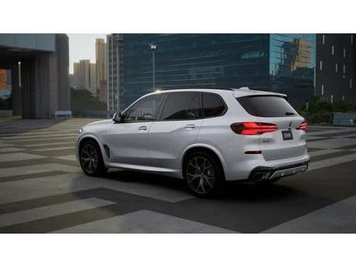 Mineral White Metallic 2026 BMW X5 PHEV xDrive50e