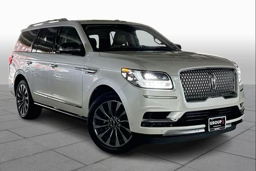 2019 Lincoln Navigator Select