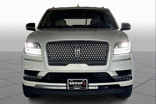 2019 Lincoln Navigator Select