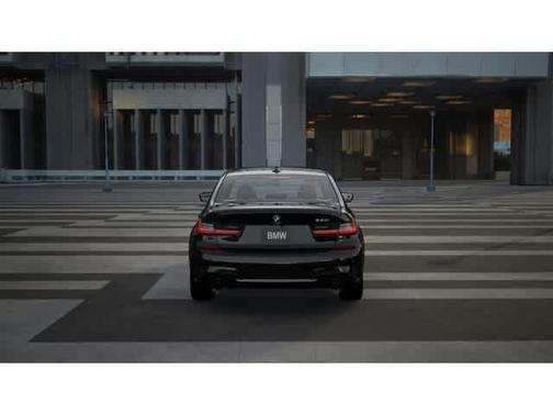 2026 BMW 330 i xDrive