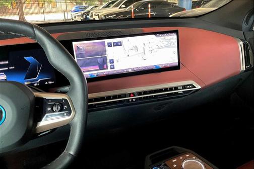 2024 BMW iX xDrive50