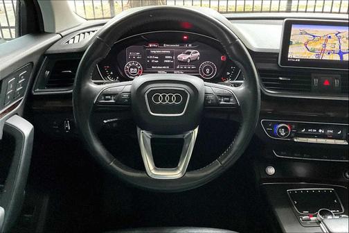 2018 Audi Q5 2.0T Premium Plus