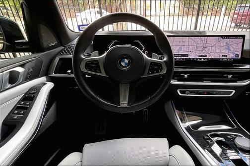 Skyscraper Grey Metallic 2024 BMW X5 xDrive40i